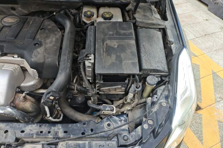 Used Cadillac XTS 2016 28T Elite Edition Engine Bay Left