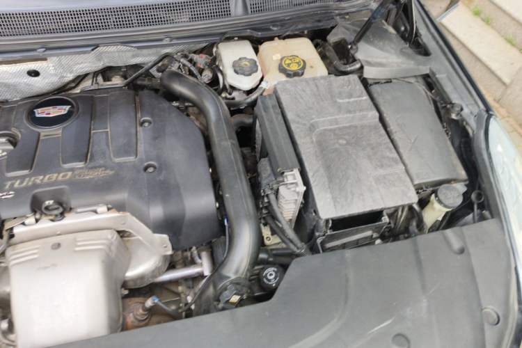 Used Cadillac XTS 2016 28T Tech Edition Engine Bay Left