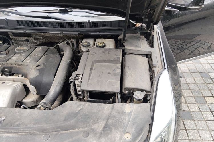 Used Cadillac XTS 2016 28T Elite Edition Engine Bay Left