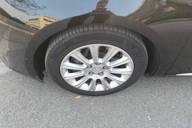 Used Cadillac XTS 2016 28T Tech Edition Exterior 7