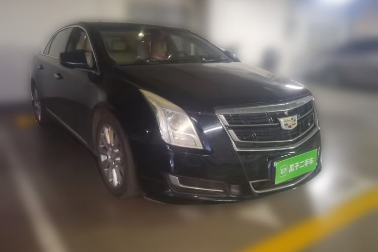 Used Cadillac XTS 2016 28T Tech Edition Front Right 45 Deg