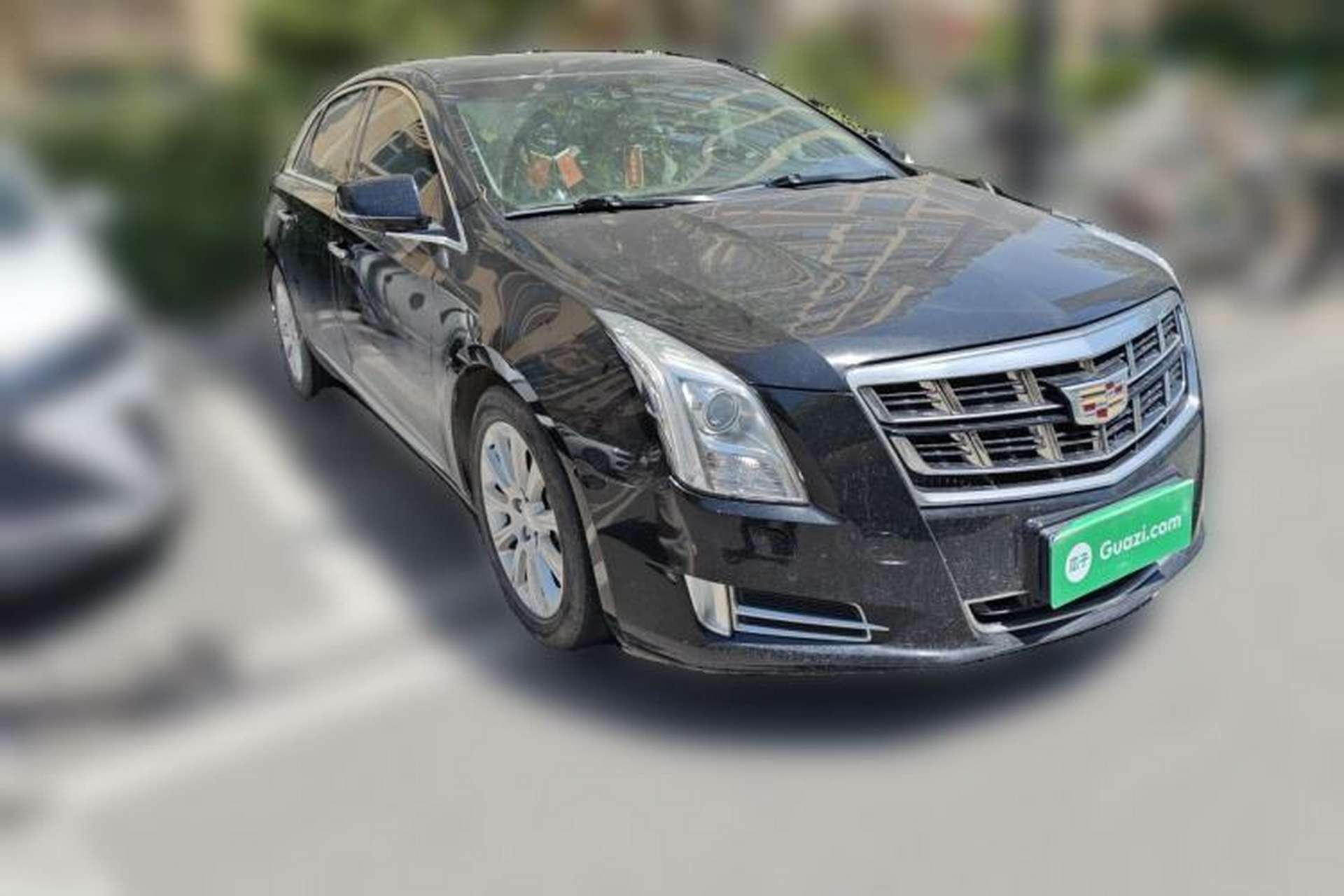 Used Cadillac XTS 2016 28T Luxury Model Front Right 45 Deg