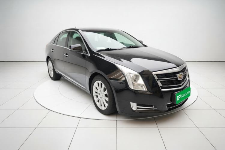 Used Cadillac XTS 2016 28T Elite Edition Front Right 45 Deg