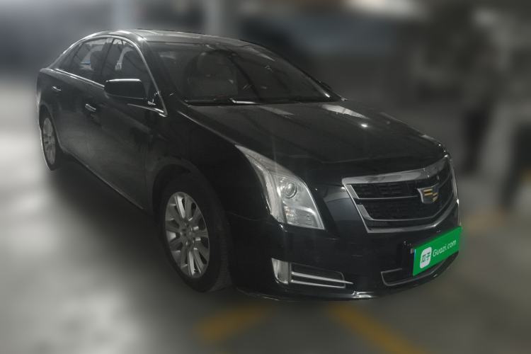 Used Cadillac XTS 2016 28T Elite Edition Front Right 45 Deg