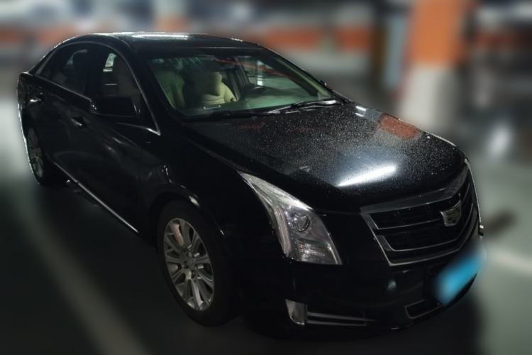 Used Cadillac XTS 2016 28T Elite Edition Front Right 45 Deg