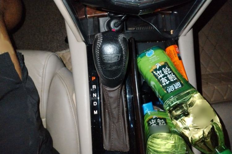 Used Cadillac XTS 2016 28T Elite Edition Gear Lever