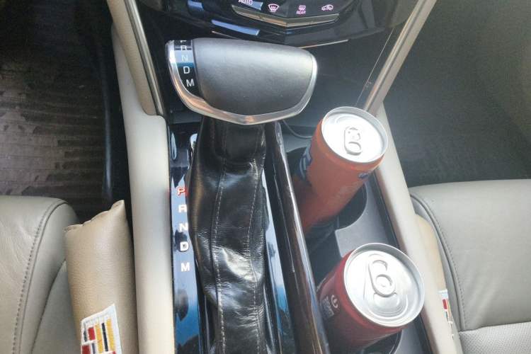 Used Cadillac XTS 2016 28T Tech Edition Gear Lever