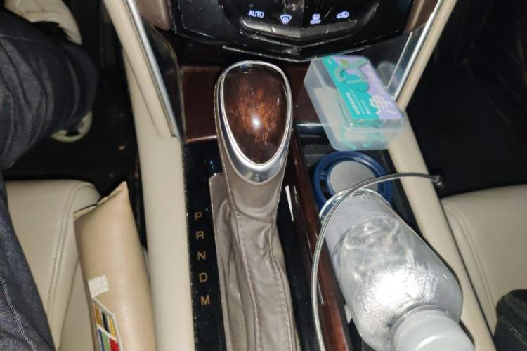 Used Cadillac XTS 2016 28T Elite Edition Gear Lever