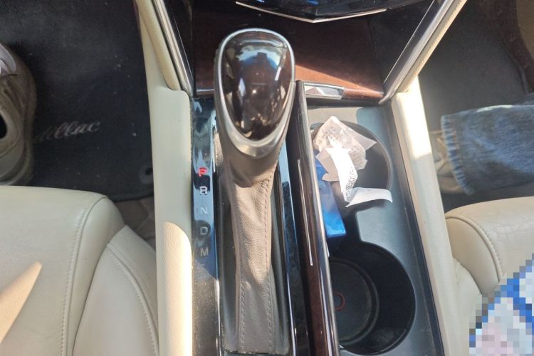 Used Cadillac XTS 2016 28T Luxury Model Gear Lever