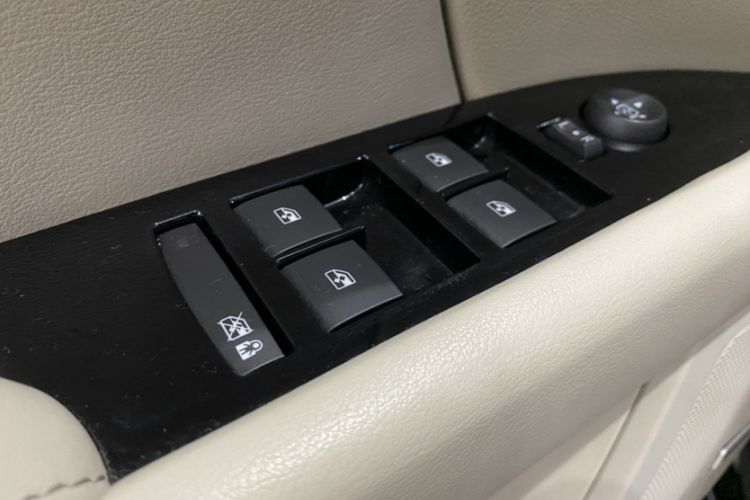Used Cadillac XTS 2016 28T Tech Edition Interior 14