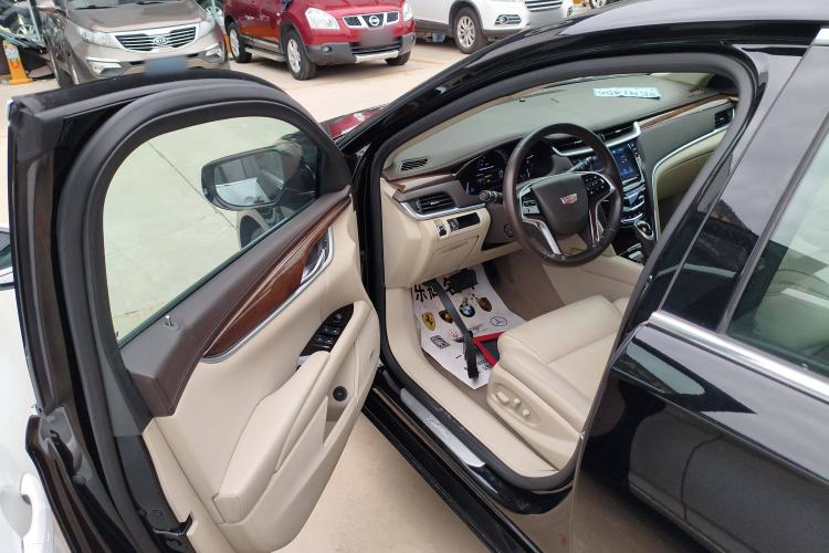 Used Cadillac XTS 2016 28T Elite Edition Interior 3