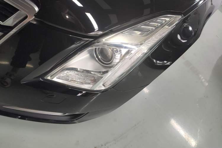 Used Cadillac XTS 2016 28T Tech Edition Left Front Headlight