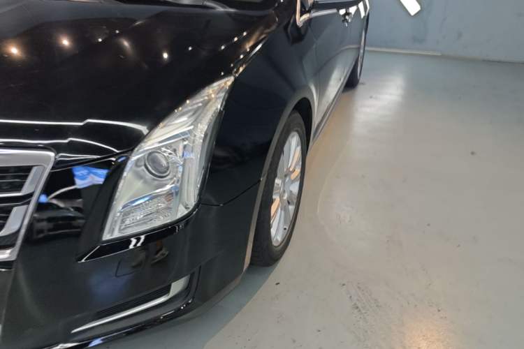 Used Cadillac XTS 2016 28T Tech Edition Left Front Headlight