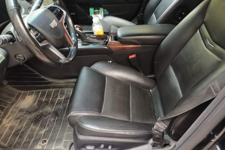 Used Cadillac XTS 2016 28T Luxury Model Left Front Seat