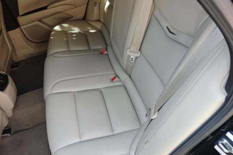 Used Cadillac XTS 2016 28T Tech Edition Left Rear Seat