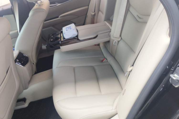 Used Cadillac XTS 2016 28T Tech Edition Left Rear Seat