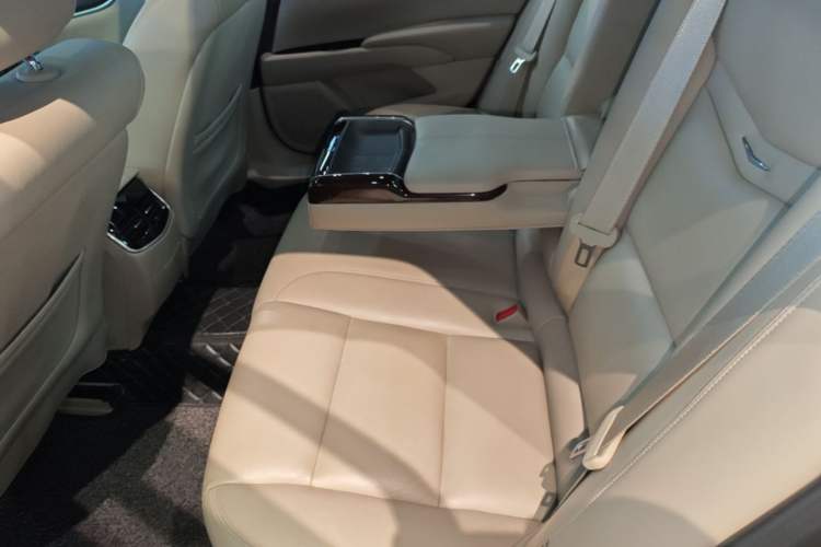 Used Cadillac XTS 2016 28T Tech Edition Left Rear Seat