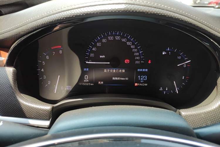 Used Cadillac XTS 2016 28T Luxury Model Odometer Close Up