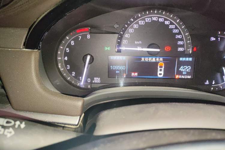 Used Cadillac XTS 2016 28T Tech Edition Odometer Close Up