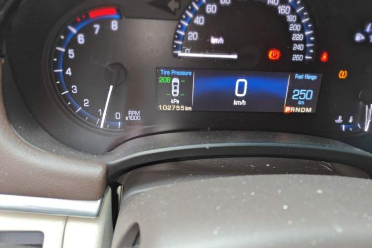 Used Cadillac XTS 2016 28T Luxury Model Odometer Close Up