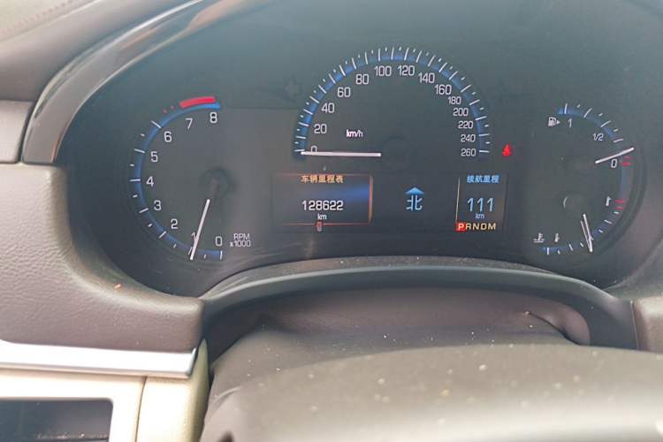 Used Cadillac XTS 2016 28T Tech Edition Odometer Close Up