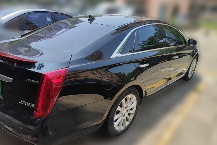 Used Cadillac XTS 2016 28T Luxury Model Rear Right 45 Deg
