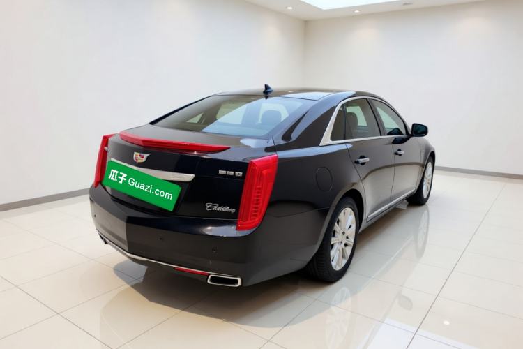 Used Cadillac XTS 2016 28T Tech Edition Rear Right 45 Deg