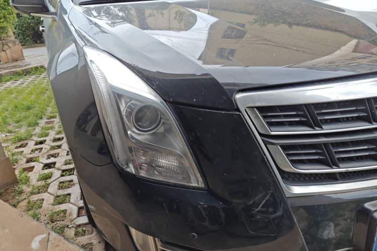 Used Cadillac XTS 2016 28T Luxury Model Right Front Headlight