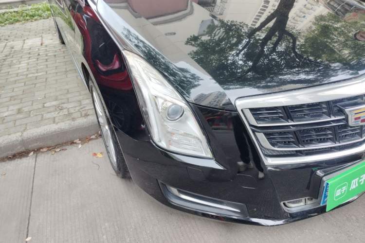 Used Cadillac XTS 2016 28T Tech Edition Right Front Headlight