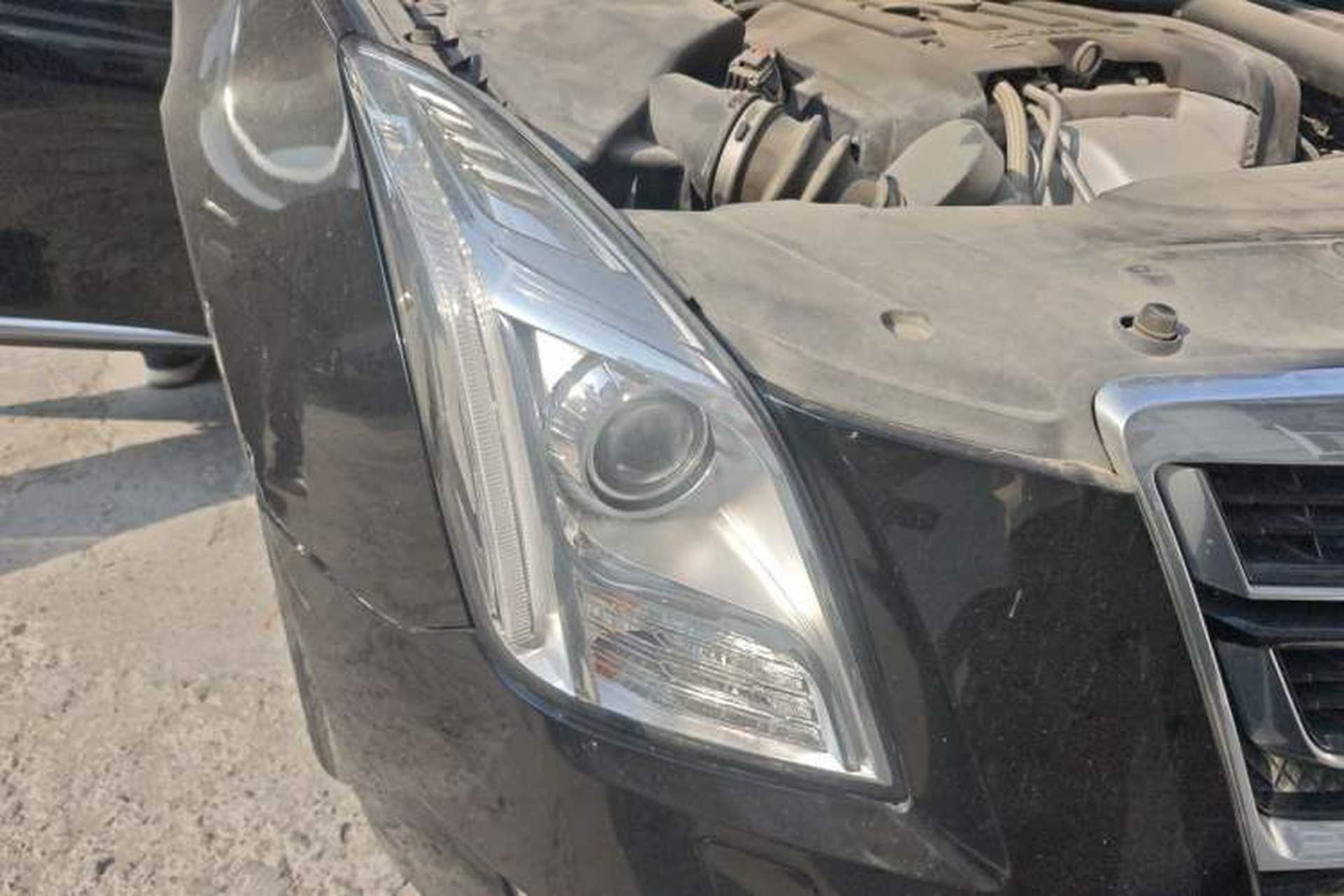 Used Cadillac XTS 2016 28T Luxury Model Right Front Headlight