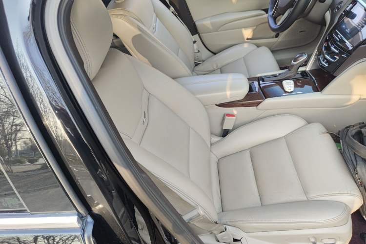 Used Cadillac XTS 2016 28T Tech Edition Right Front Seat