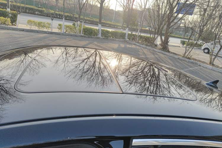 Used Cadillac XTS 2016 28T Tech Edition Roof