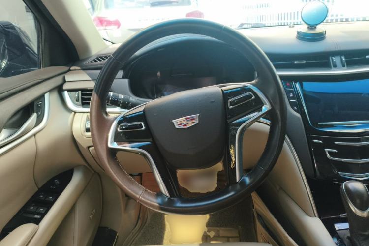 Used Cadillac XTS 2016 28T Tech Edition Steering Wheel