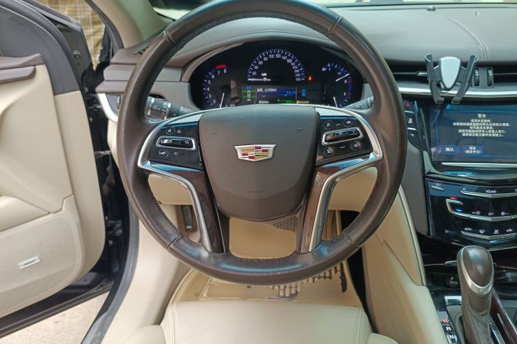 Used Cadillac XTS 2016 28T Tech Edition Steering Wheel