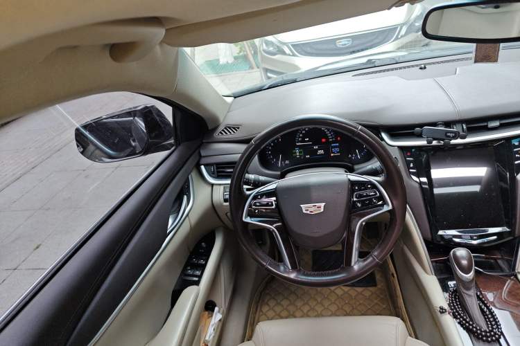 Used Cadillac XTS 2016 28T Tech Edition Steering Wheel