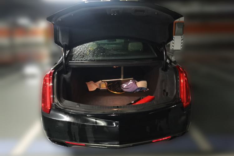 Used Cadillac XTS 2016 28T Elite Edition Trunk