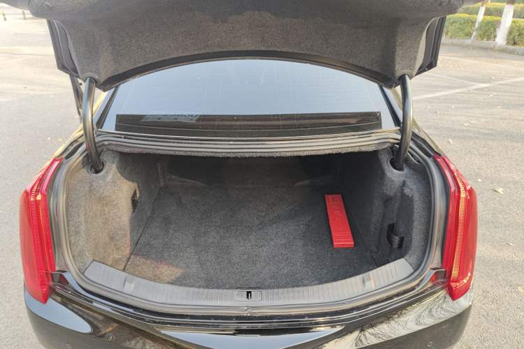 Used Cadillac XTS 2016 28T Tech Edition Trunk
