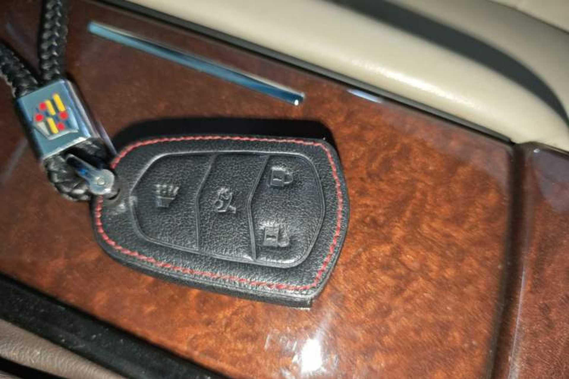Used Cadillac XTS 2016 28T Elite Edition Vehicle Key