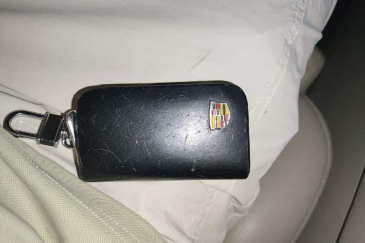 Used Cadillac XTS 2016 28T Tech Edition Vehicle Key