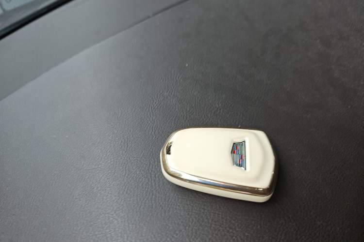 Used Cadillac XTS 2016 28T Elite Edition Vehicle Key