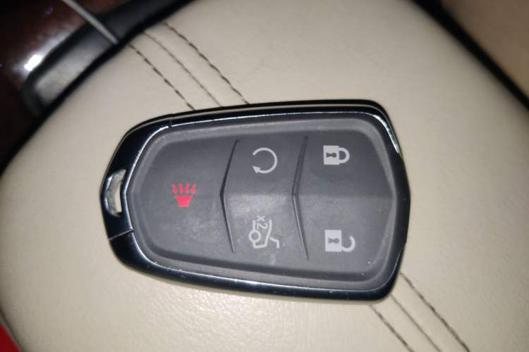 Used Cadillac XTS 2016 28T Elite Edition Vehicle Key