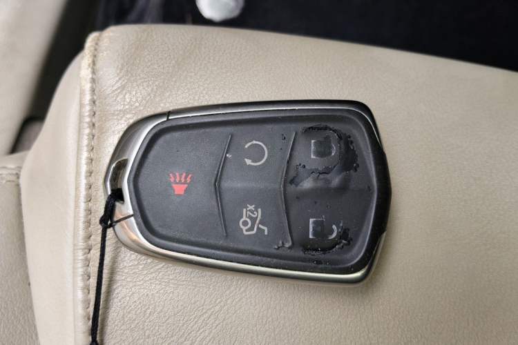 Used Cadillac XTS 2016 28T Elite Edition Vehicle Key