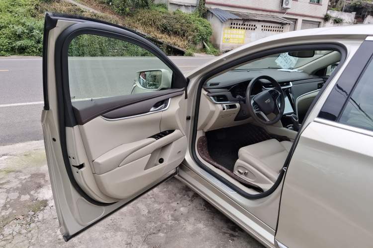 Used Cadillac XTS 2016 28T Tech Edition Driver Seat