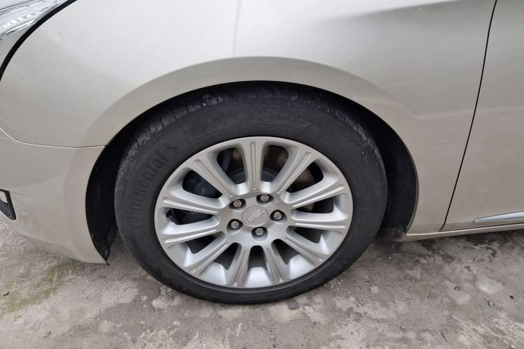 Used Cadillac XTS 2016 28T Tech Edition Left Front Wheel Hub
