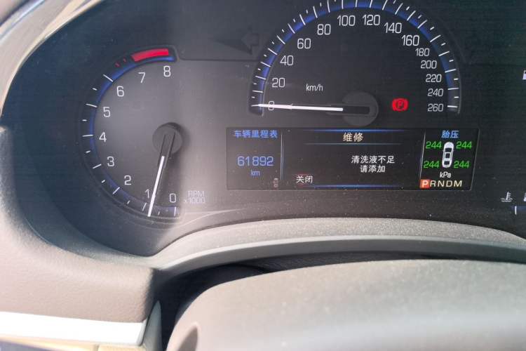 Used Cadillac XTS 2016 28T Elite Edition Odometer Close Up