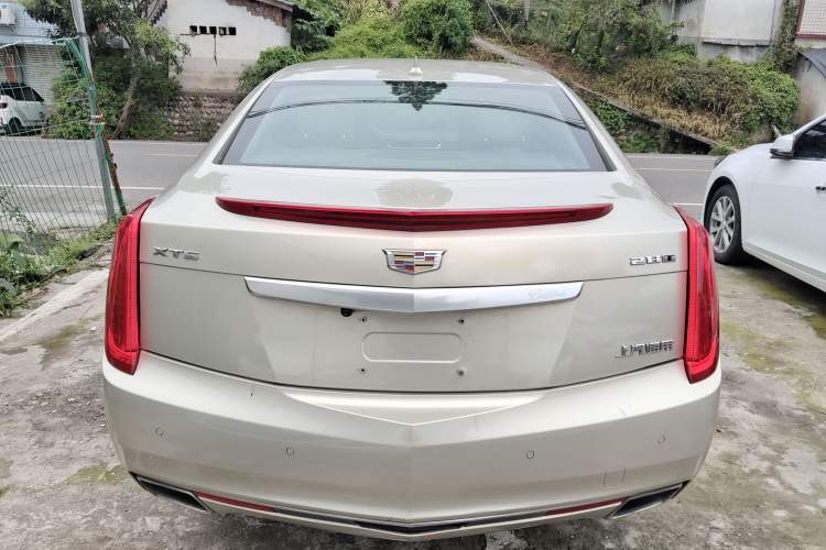 Used Cadillac XTS 2016 28T Tech Edition Rear