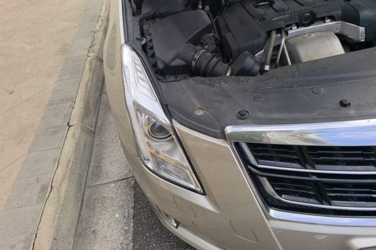Used Cadillac XTS 2016 28T Elite Edition Right Front Headlight
