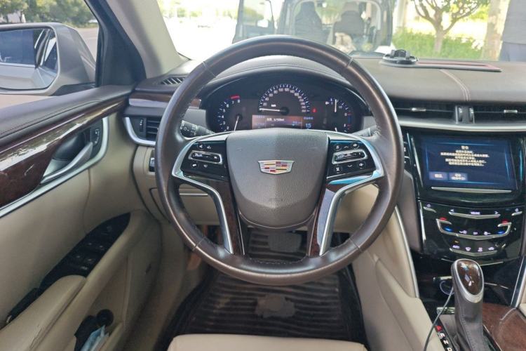 Used Cadillac XTS 2016 28T Elite Edition Steering Wheel