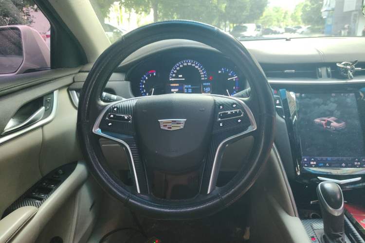 Used Cadillac XTS 2016 28T Tech Edition Steering Wheel