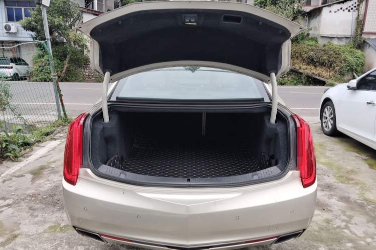Used Cadillac XTS 2016 28T Tech Edition Trunk
